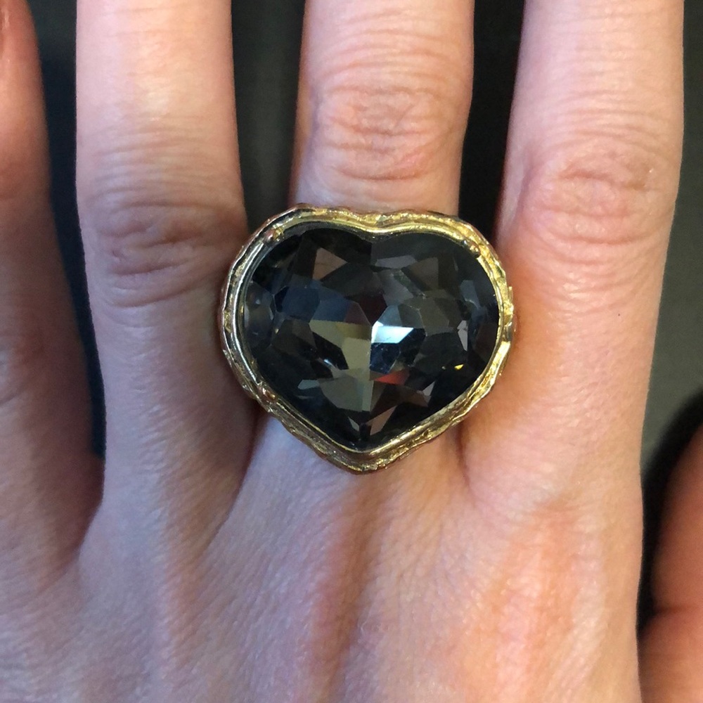 Heart Stone Gold Ring